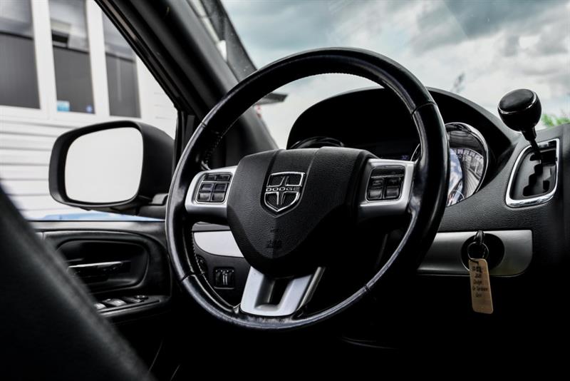 dodge Grand Caravan 2020 - 18