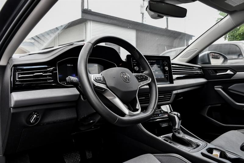 volkswagen Jetta 2025 - 18