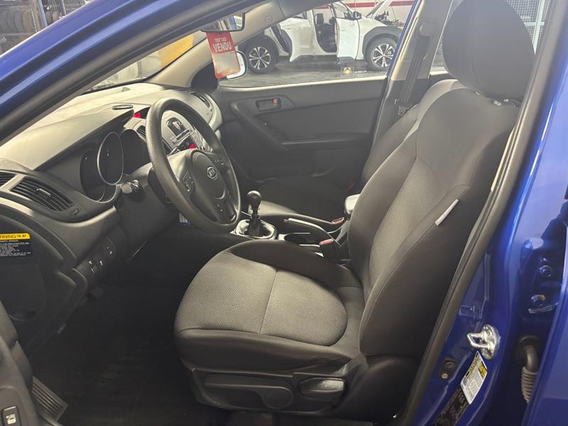 kia Forte 5-Door 2012 - 12