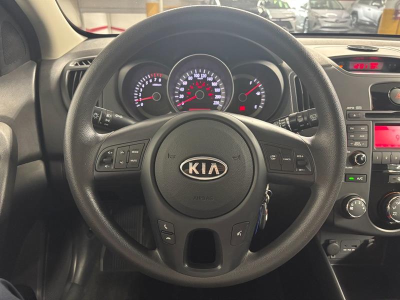 kia Forte 5-Door 2012 - 13