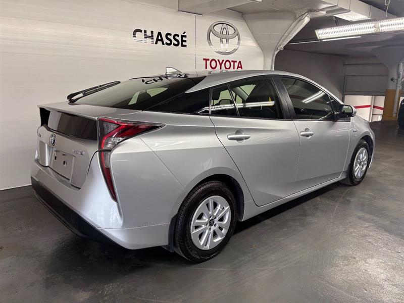 toyota Prius 2017 - 3