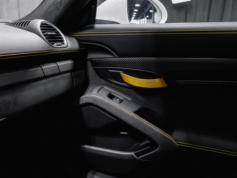 porsche 718 Cayman 2025 - 37