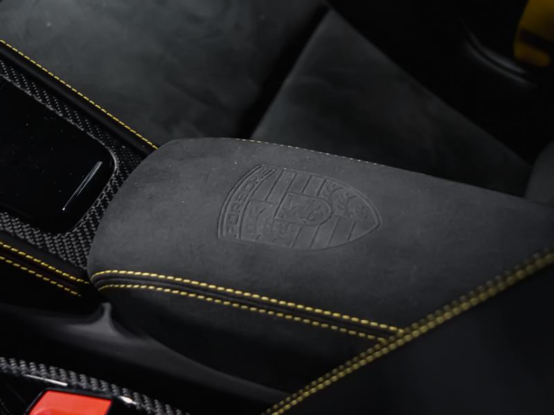 porsche 718 Cayman 2025 - 47