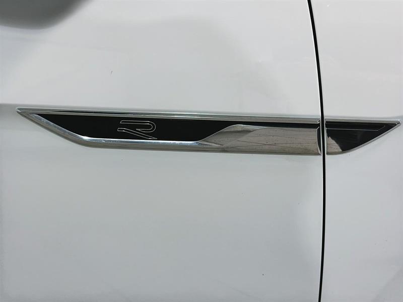 volkswagen Atlas 2022 - 16