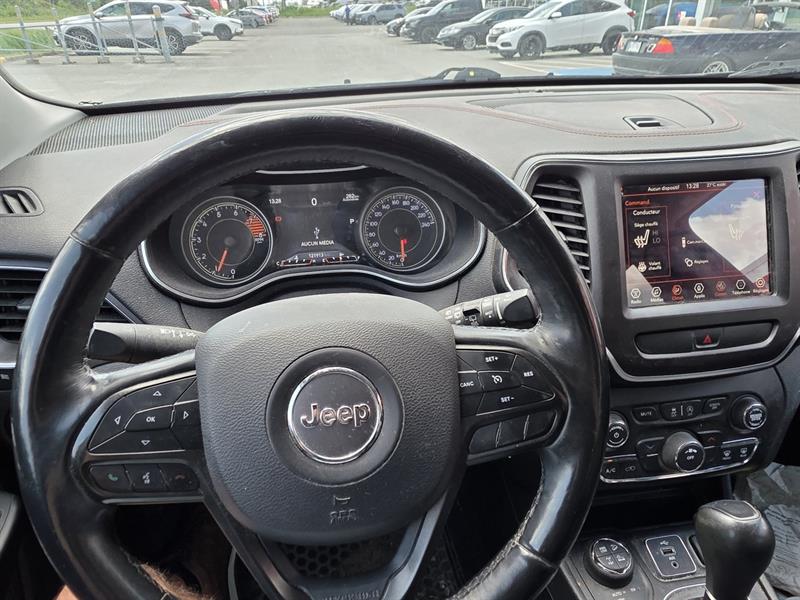 jeep Cherokee 2019 - 11
