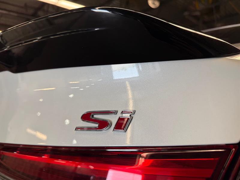 honda Civic Si Sedan 2023 - 8