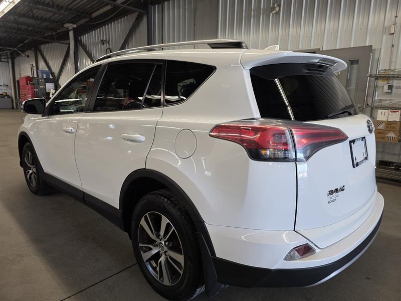 toyota RAV4 2017 - 8