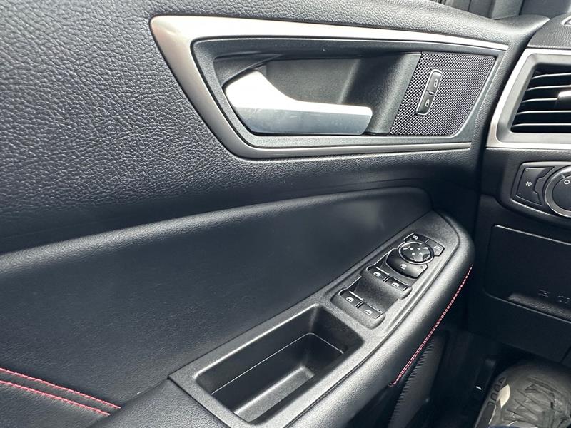 ford Edge 2022 - 16
