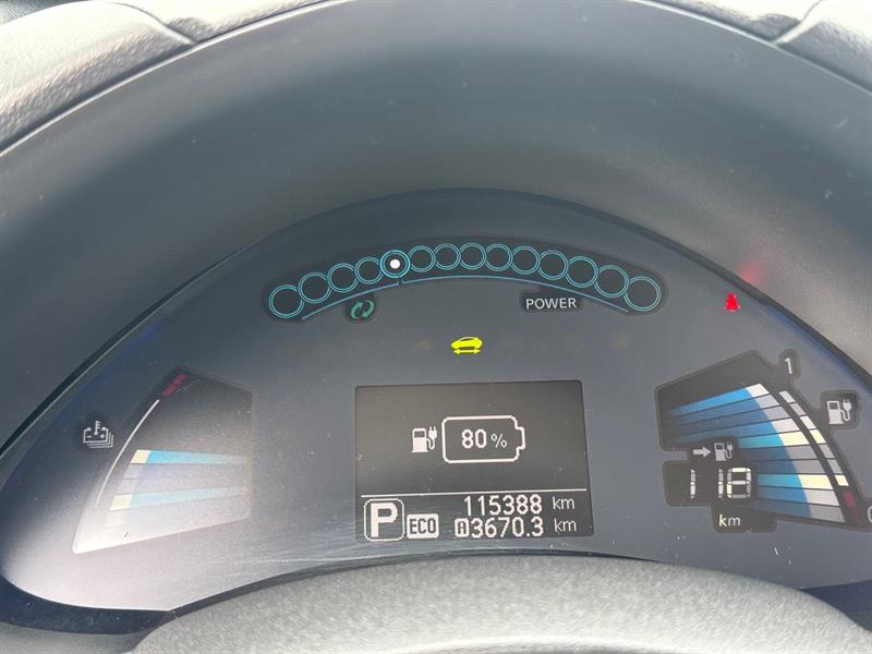 nissan LEAF 2017 - 15