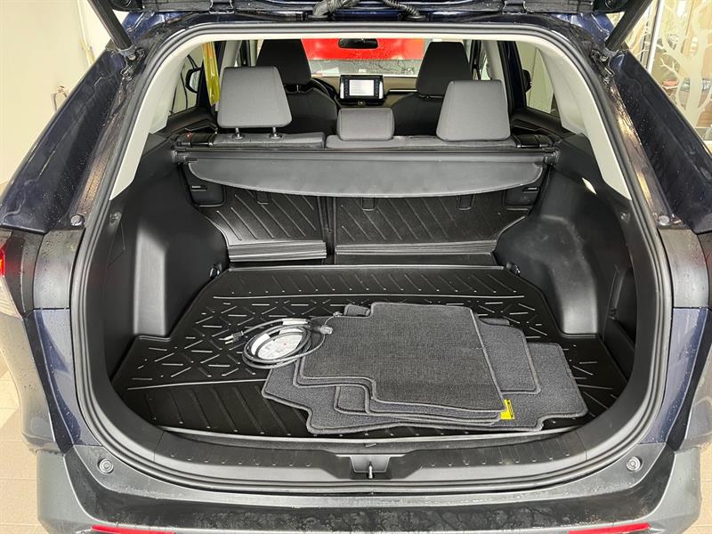toyota RAV4 2022 - 9