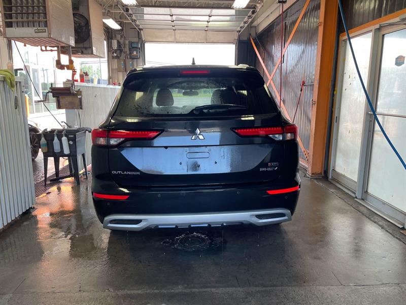 mitsubishi Outlander rechargeable 2023 - 9