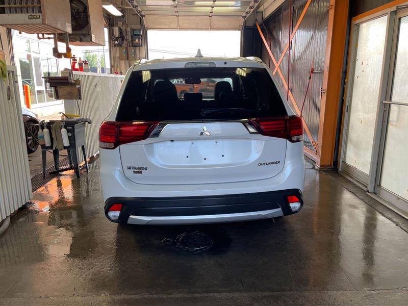 mitsubishi Outlander 2018 - 6