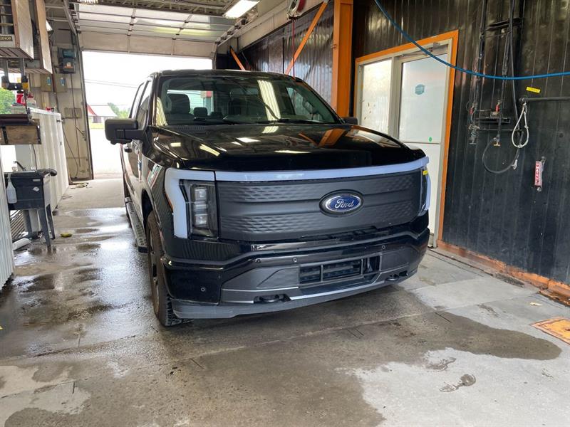 ford F-150 Lightning 2023 - 10
