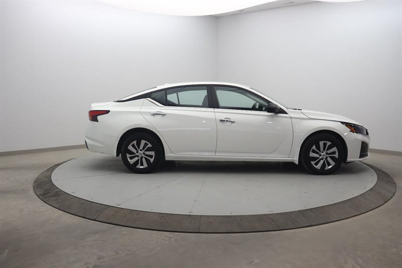 nissan Altima 2024 - 3