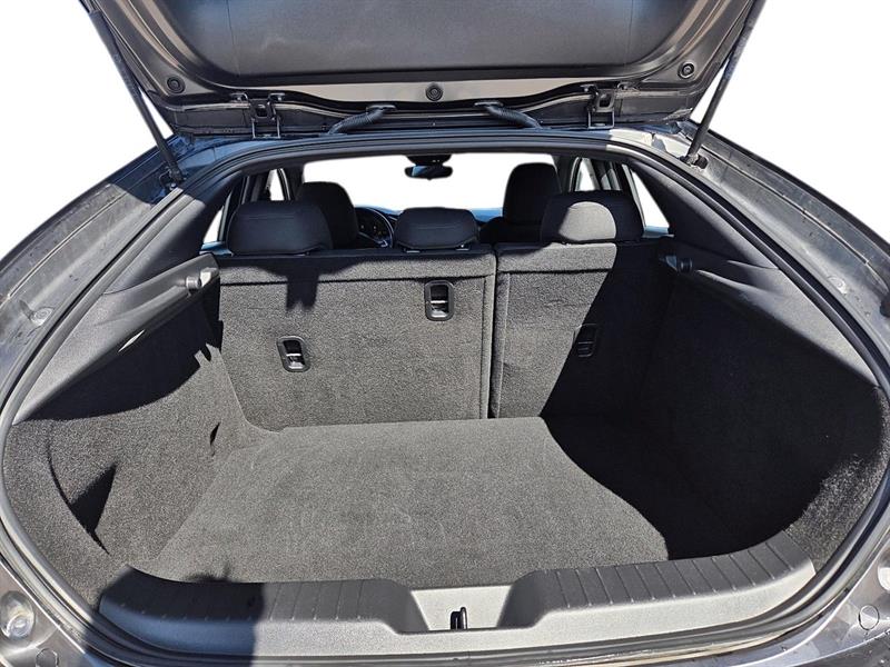 mazda Mazda3 Sport 2023 - 8