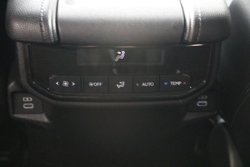 toyota Grand Highlander 2025 - 10