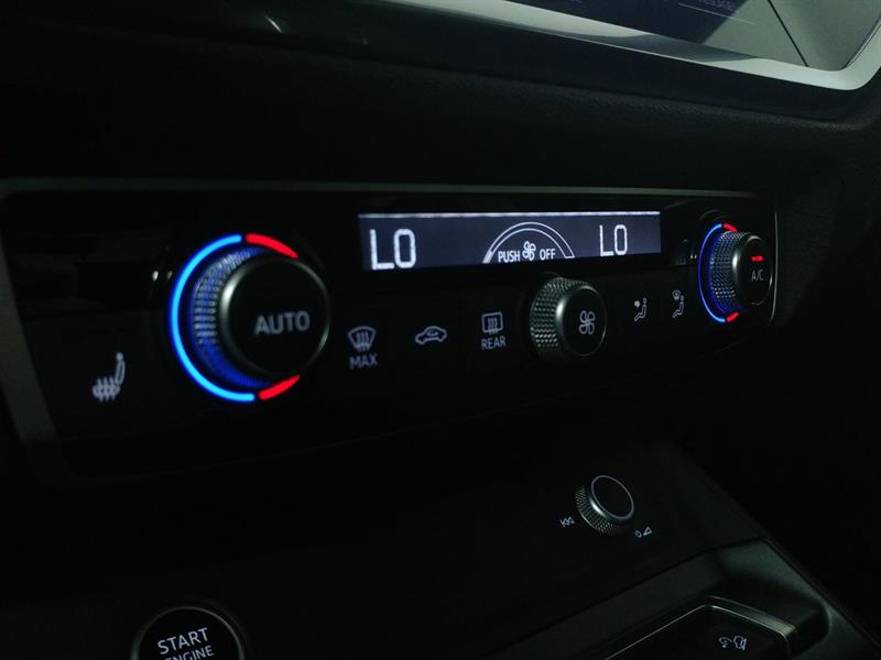 audi Q3 2021 - 15