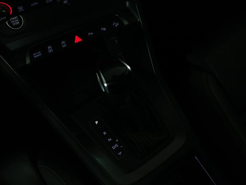audi Q3 2021 - 16