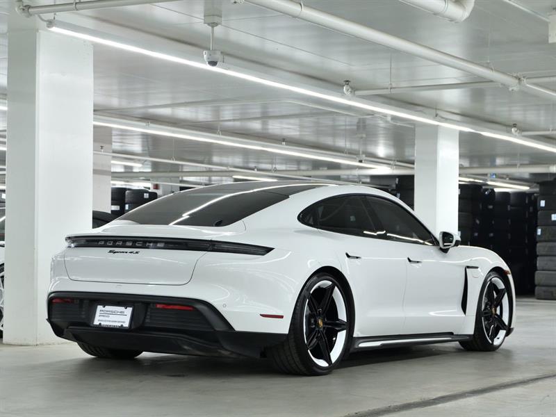 porsche Taycan 2024 - 3
