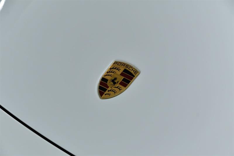 porsche Taycan 2024 - 6