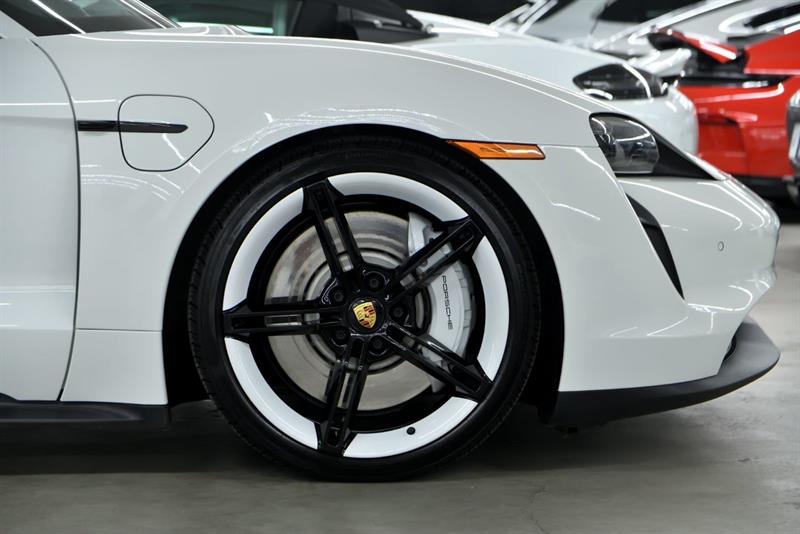 porsche Taycan 2024 - 9