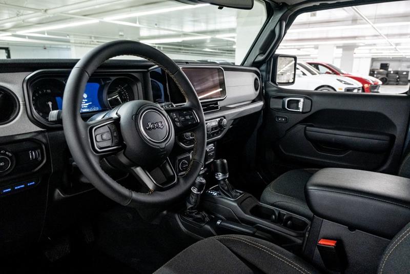 jeep Wrangler 4xe 2024 - 13