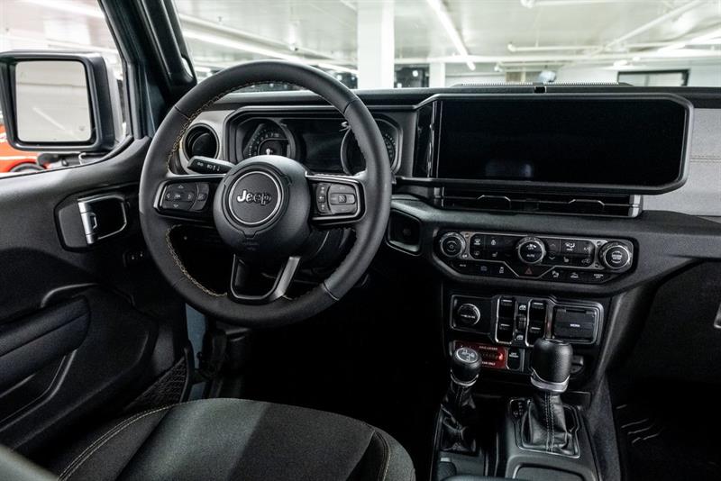 jeep Wrangler 4xe 2024 - 32
