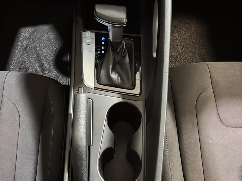hyundai Elantra 2021 - 25