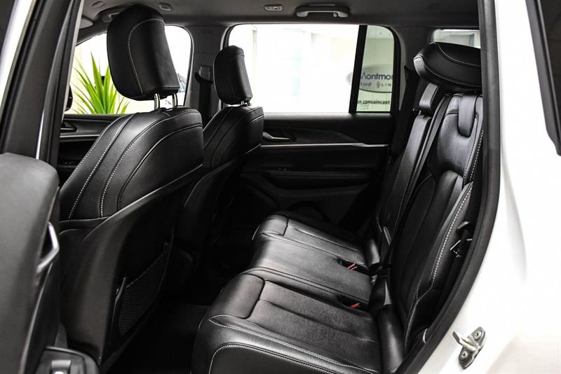 jeep Grand Cherokee 2023 - 18