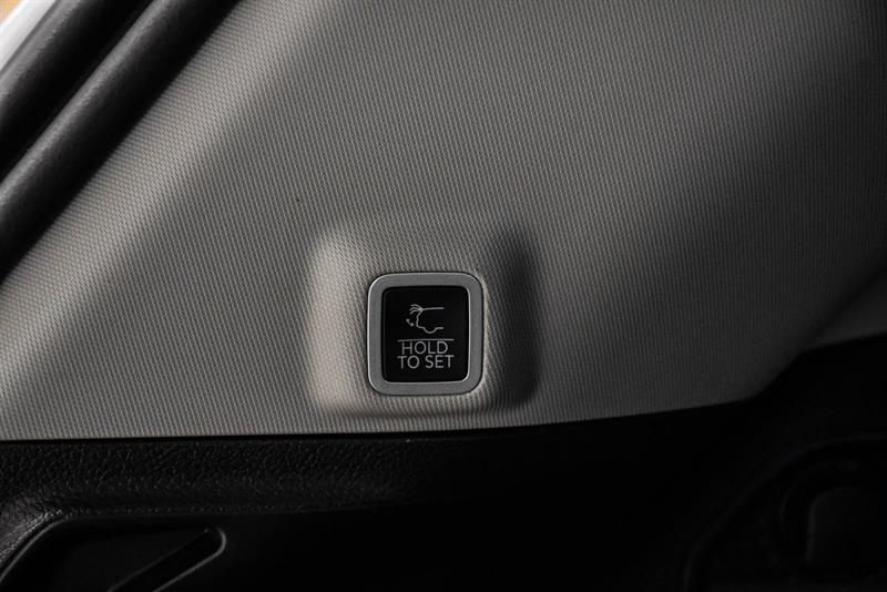 jeep Grand Cherokee 2023 - 31