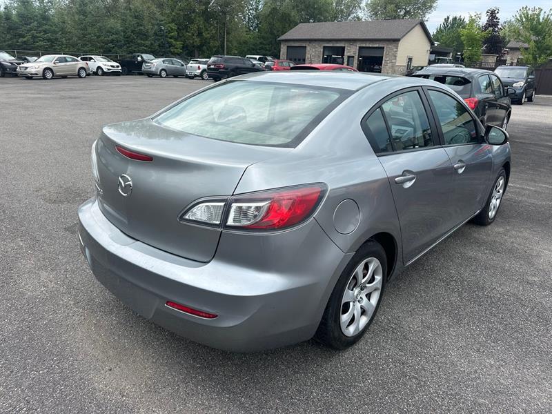 mazda Mazda3 2012 - 3