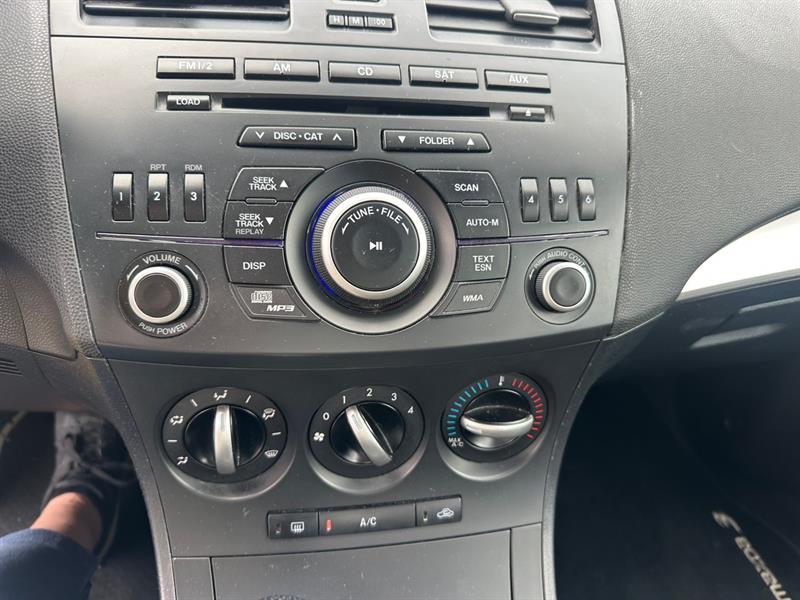 mazda Mazda3 2012 - 9