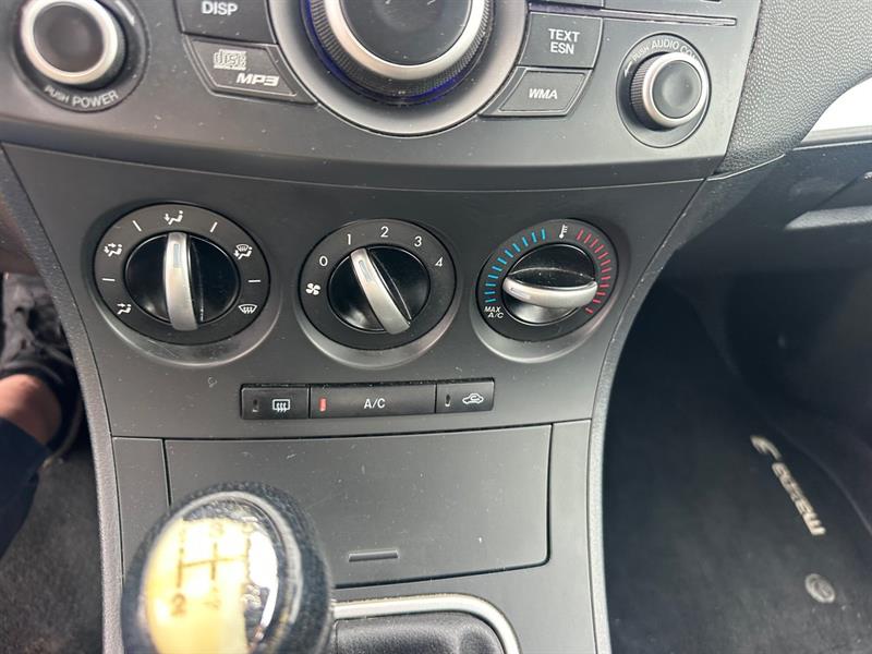 mazda Mazda3 2012 - 12