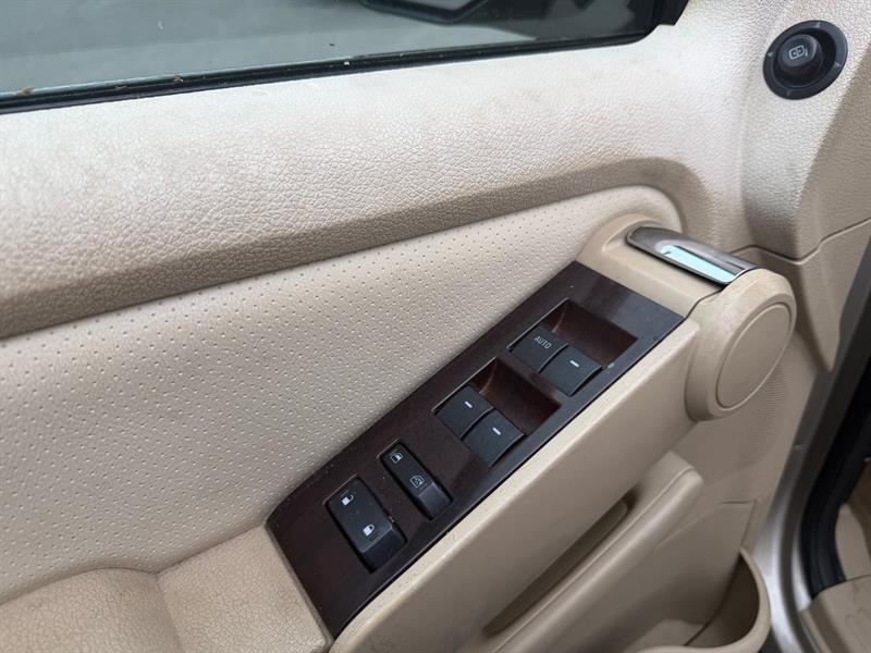 ford Explorer 2006 - 8