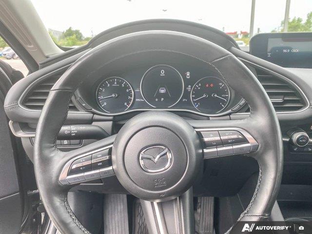 mazda Mazda3 2023 - 17