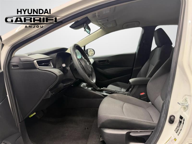toyota Corolla 2022 - 17