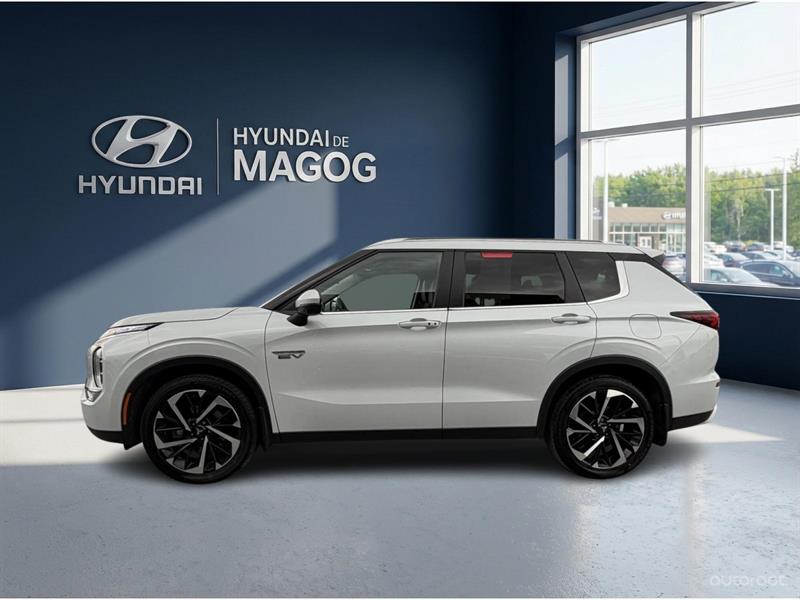 mitsubishi Outlander 2024 - 2