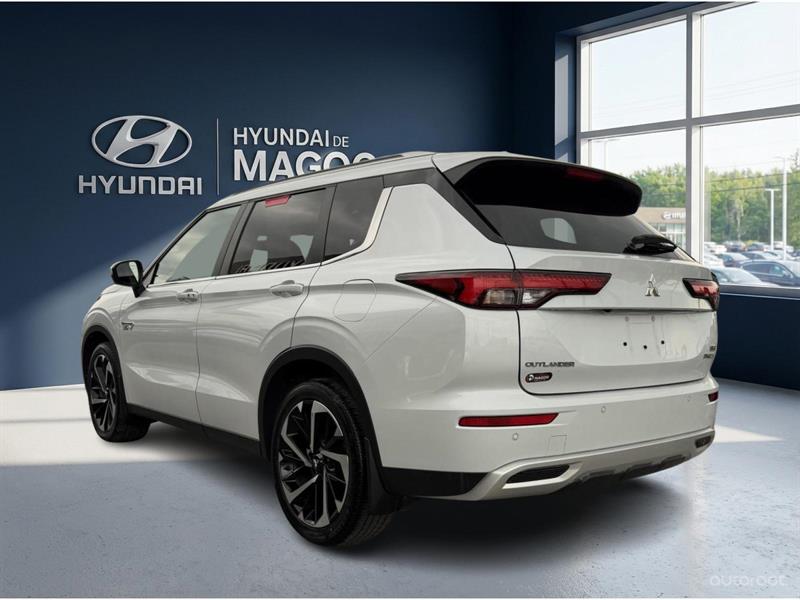 mitsubishi Outlander 2024 - 3