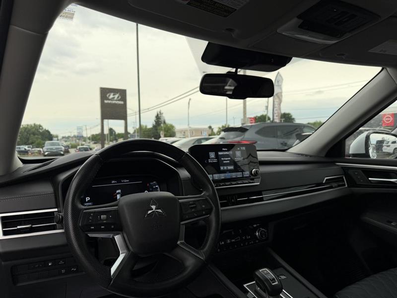 mitsubishi Outlander 2024 - 11