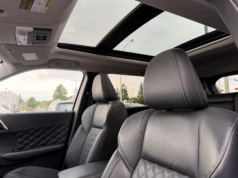 mitsubishi Outlander 2024 - 16