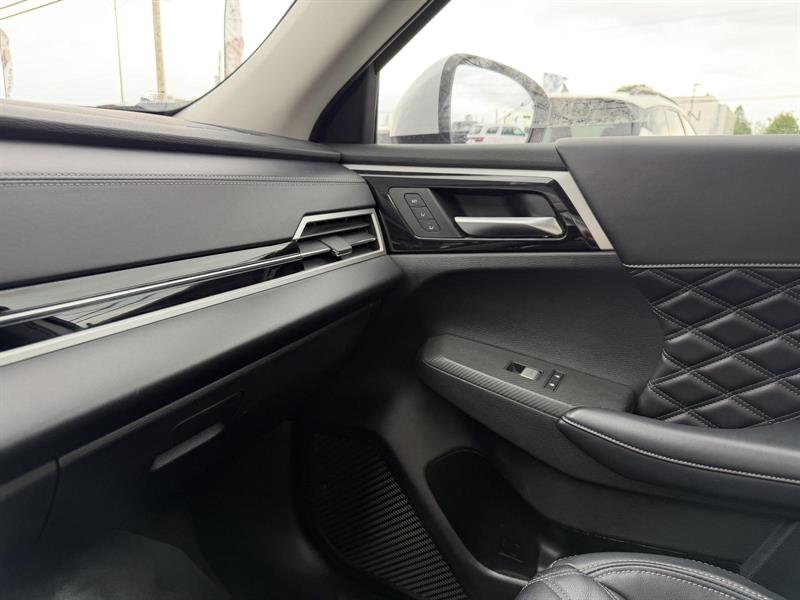 mitsubishi Outlander 2024 - 26