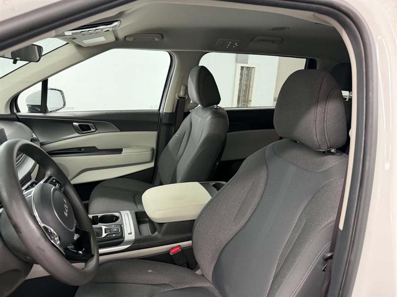 kia Carnival 2024 - 11
