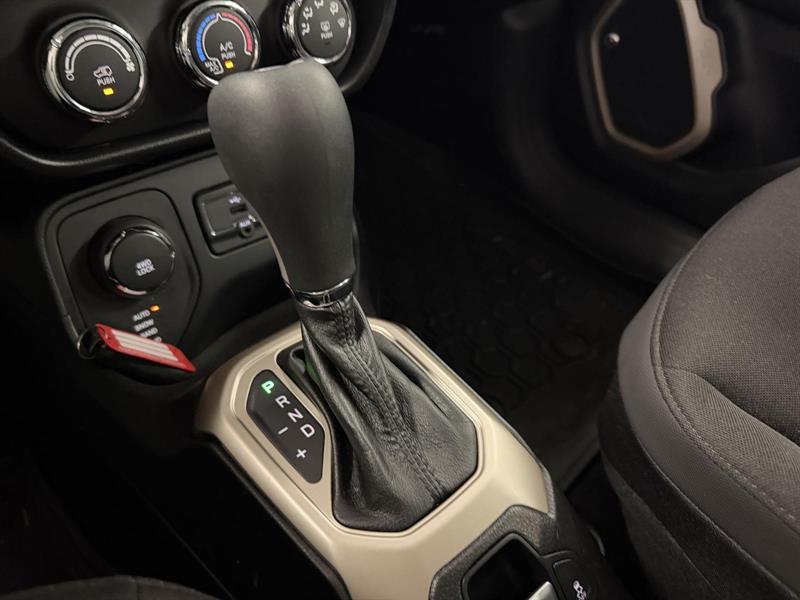 jeep Renegade 2016 - 20
