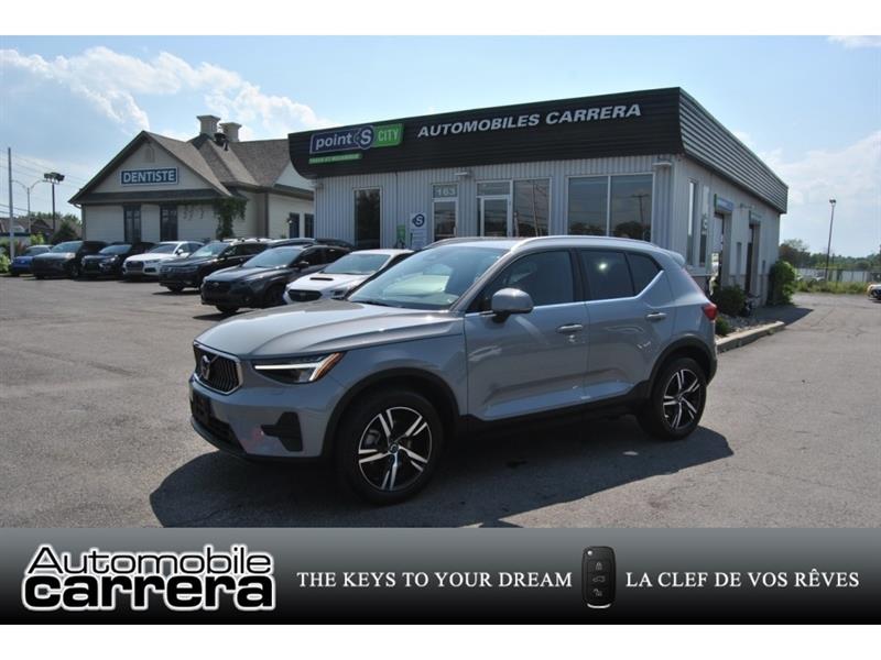 volvo XC40 2024