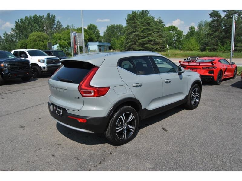 volvo XC40 2024 - 5