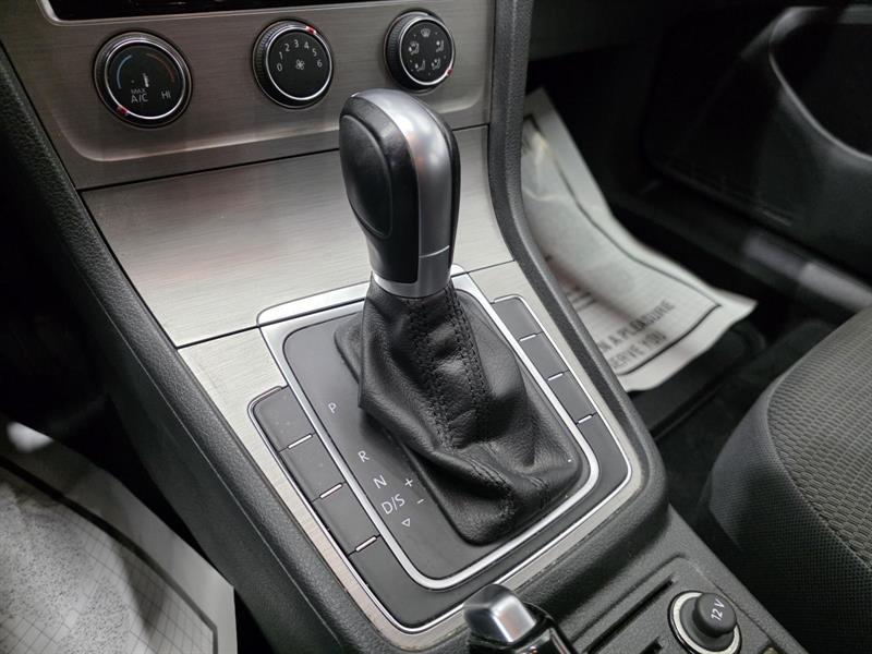 volkswagen Golf 2017 - 17