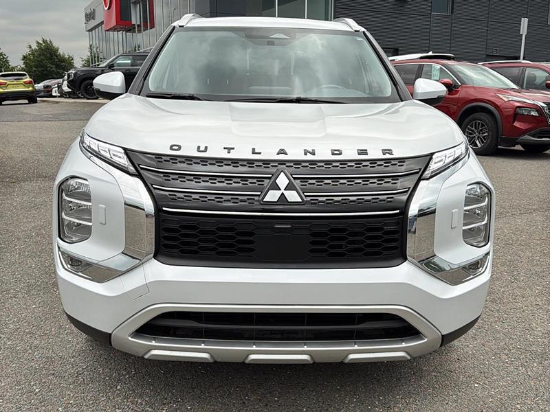 mitsubishi Outlander 2023 - 8