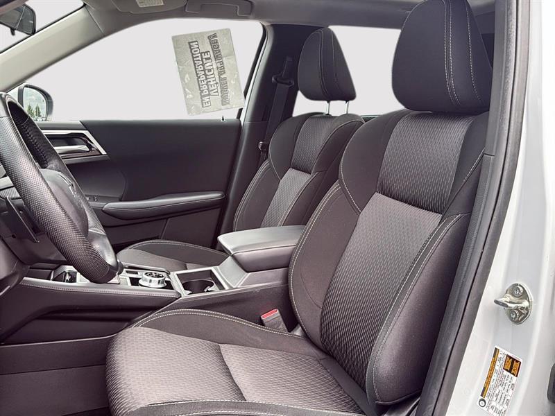 mitsubishi Outlander 2023 - 10