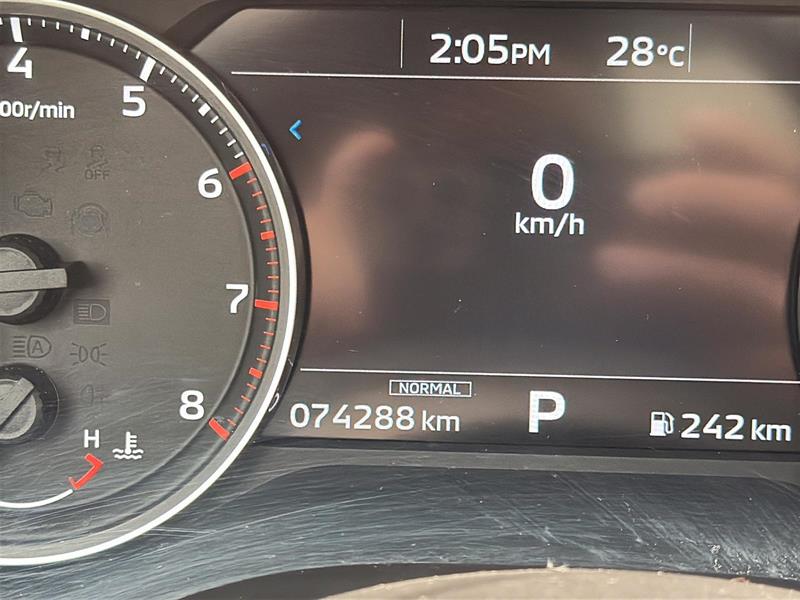 mitsubishi Outlander 2023 - 16