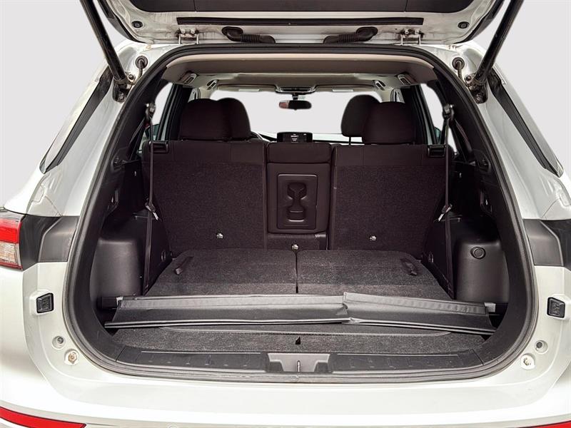 mitsubishi Outlander 2023 - 22